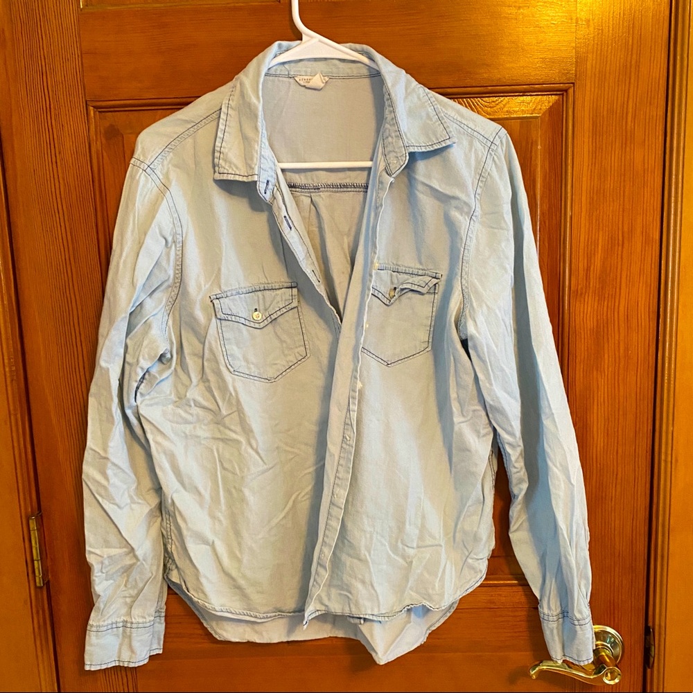 Aeropostale button up blouse